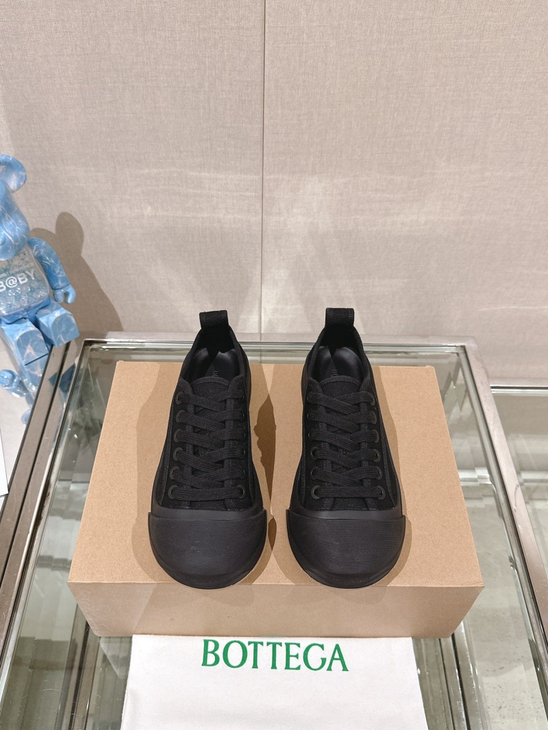 Bottega Veneta Casual Shoes